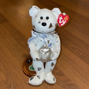TY Beanie Baby “Kisses” the Hershey Bear
